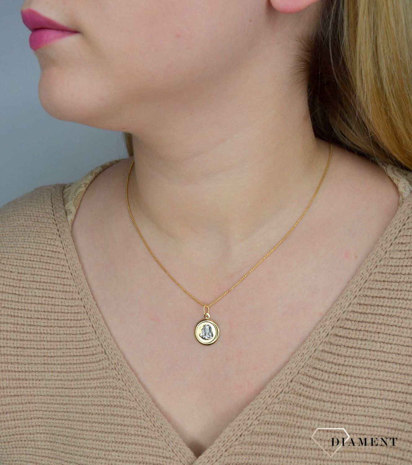 Zawieszka złoty medalik ZA 3161.jpg